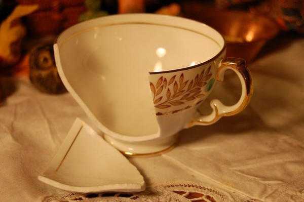 tasse cassée 