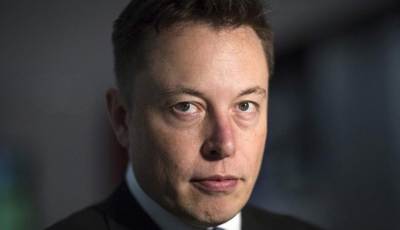 Elon Musk met en garde contre la troisième guerre mondiale et raconte comment y survivre