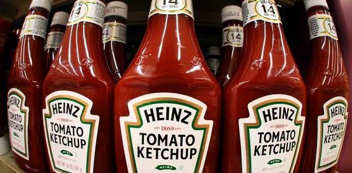 Un fabricant de ketchup bien connu envoie des acheteurs sur un site de pornographie
