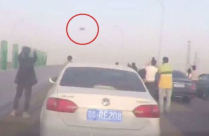 Le smog chinois vous permet parfois de voir même un navire étranger