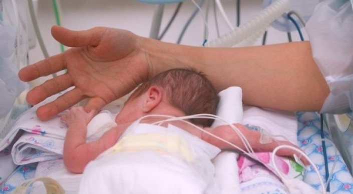 Le Canada mort a donné naissance à un enfant vivant