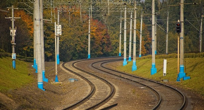 Tombeaux près de la gare de Peredelkino et leur diabolique