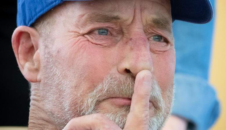 L'homme est revenu à la vie après s'être déconnecté de l'appareil de survie artificiel