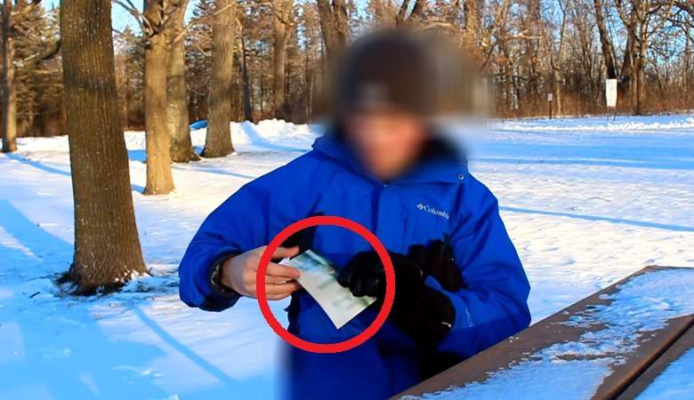 Un homme prétend avoir voyagé en l'an 6000 et y avoir pris une photo