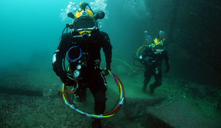 Au fond de la mer découvert