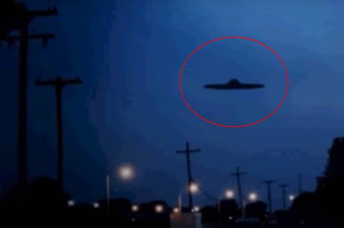 Sur les fées, les navires et les bases extraterrestres, ainsi que d'autres phénomènes inexplicables