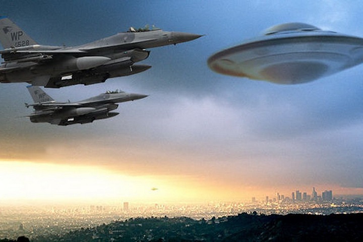 Le Pentagone a reconnu l'authenticité de la vidéo avec la poursuite d'avions américains pour les OVNIS