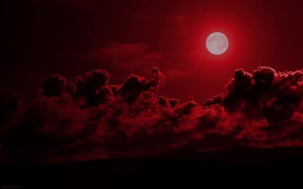 lune rouge 