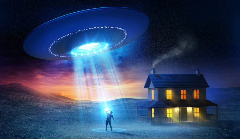 Après avoir rencontré des OVNIS, le Britannique craint que des extraterrestres ne l'enlèvent