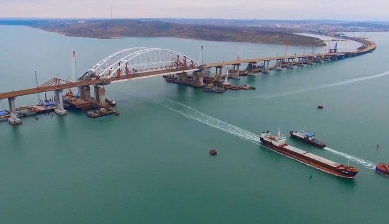 Pendant la construction du pont de Crimée ont déjà découvert environ un million d'artefacts