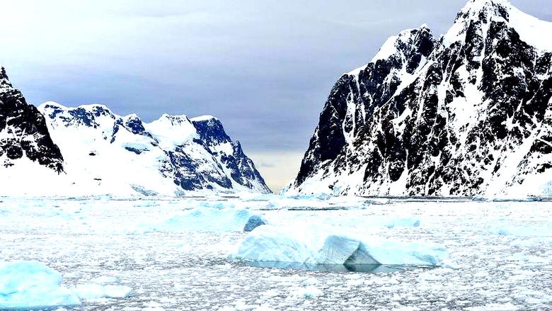 Des pilotes russes ont secouru un touriste chinois en Antarctique