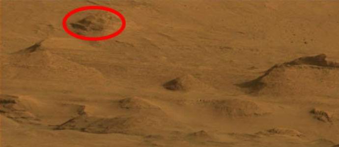 Rover photographié sur Mars Pharaon