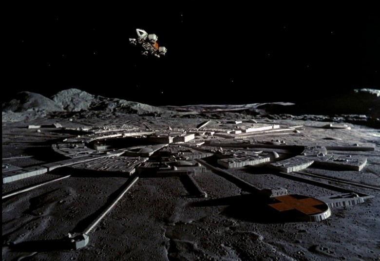 Des ruines de villes découvertes sur la lune par des ufologues chinois