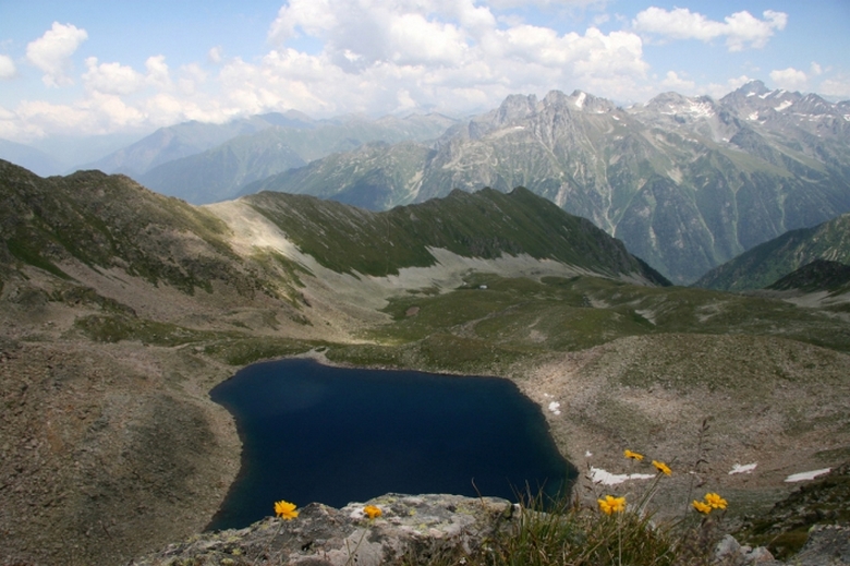 Le mystère du lac d'encre algérien