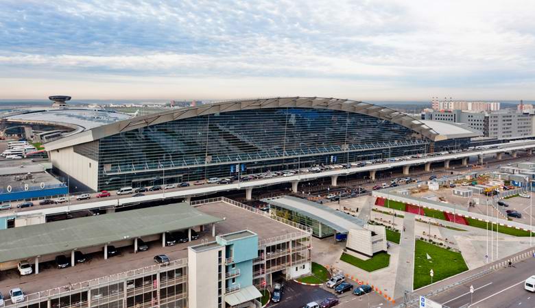 Dans la zone anormale au-dessus de l'aéroport