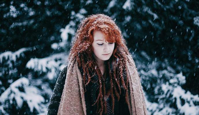 Yakutia Mystical: Beauté rousse