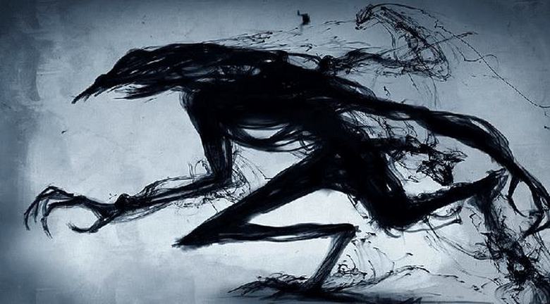 Des ombres mystérieuses vacillaient devant la porte.